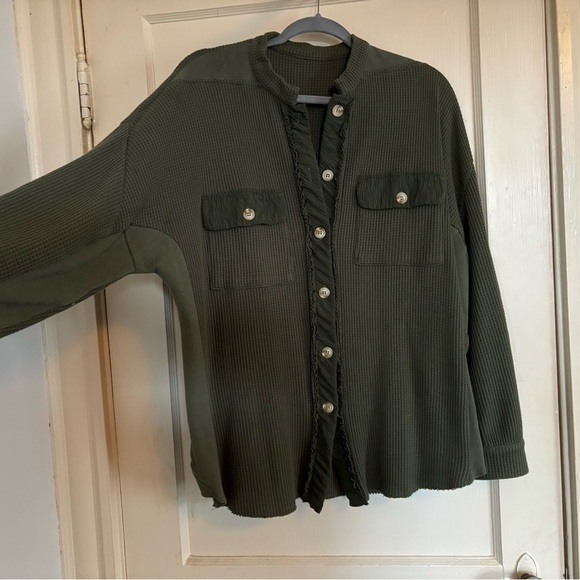 Women’s Flannel - Picture 3 of 3